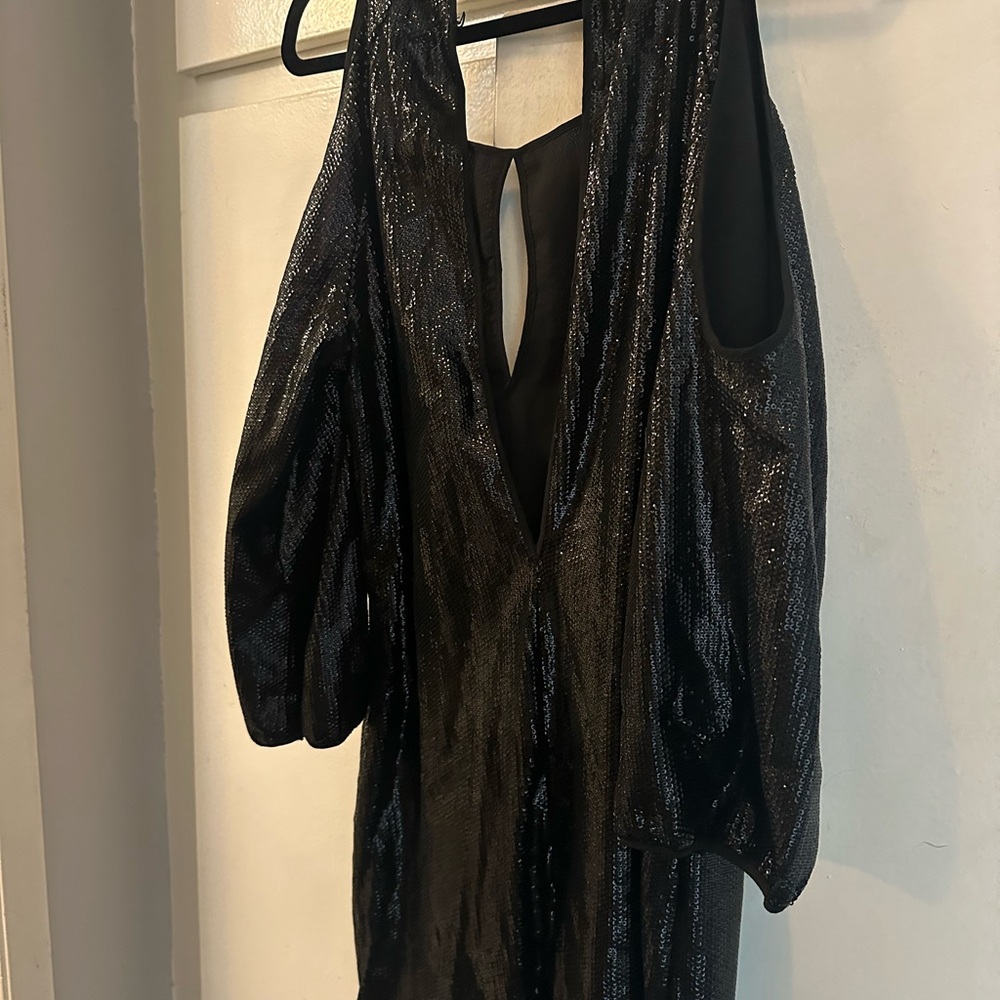 Chic Black Shimmer Dress